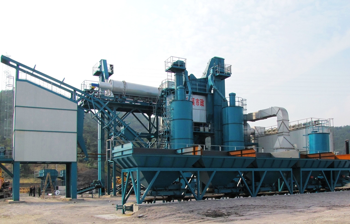 2 Aggregate Hoppers Asphalt Recycling Equipment , Asphalt Drum Mixing Plant Ebico Burner